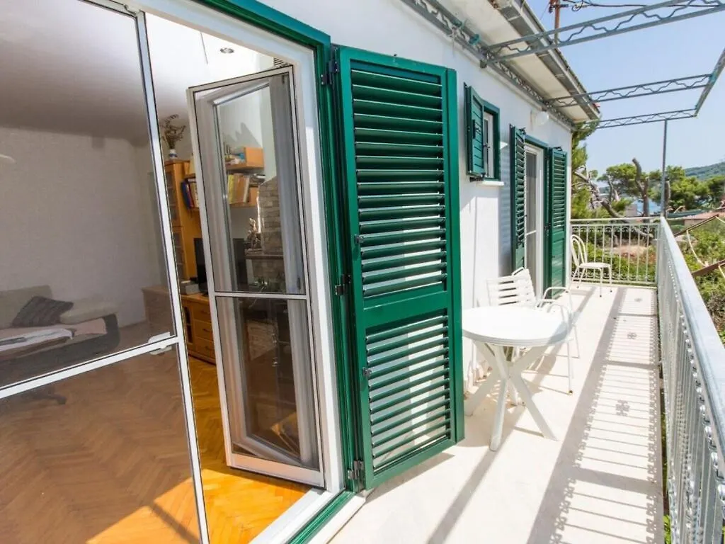 Apartment Villa Rosea Slatine 0*,  Croatia