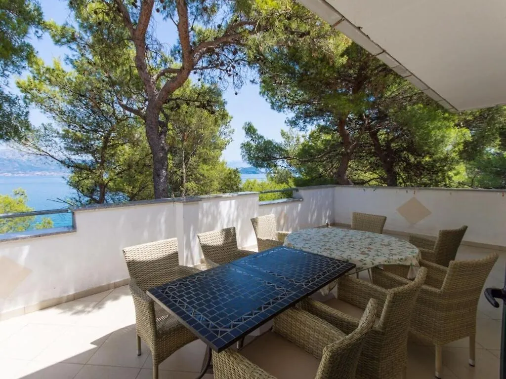 Apartment Villa Rosea Slatine